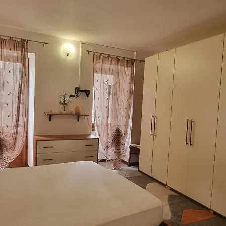 Διαμέρισμα Deby House Oggebbio