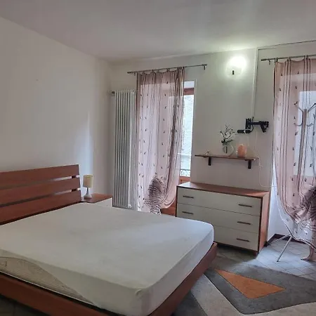 Apartment Deby House Oggebbio