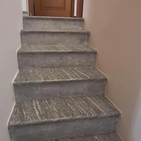 Deby House Apartment