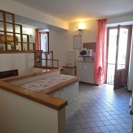 Deby House Apartment *