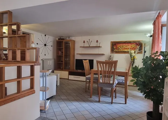 Deby House