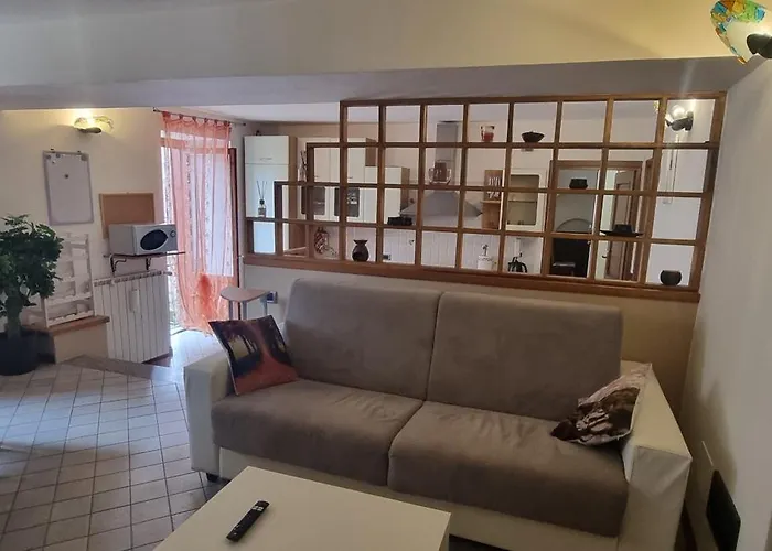 Deby House